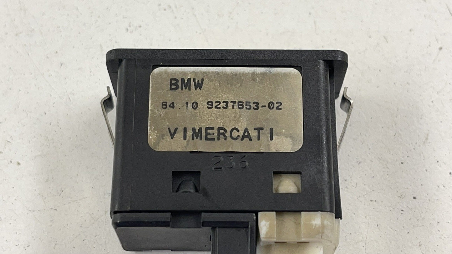 12-19 BMW M6 USB PORT AUX-IN INPUT JACK MODULE 9237653 OEM