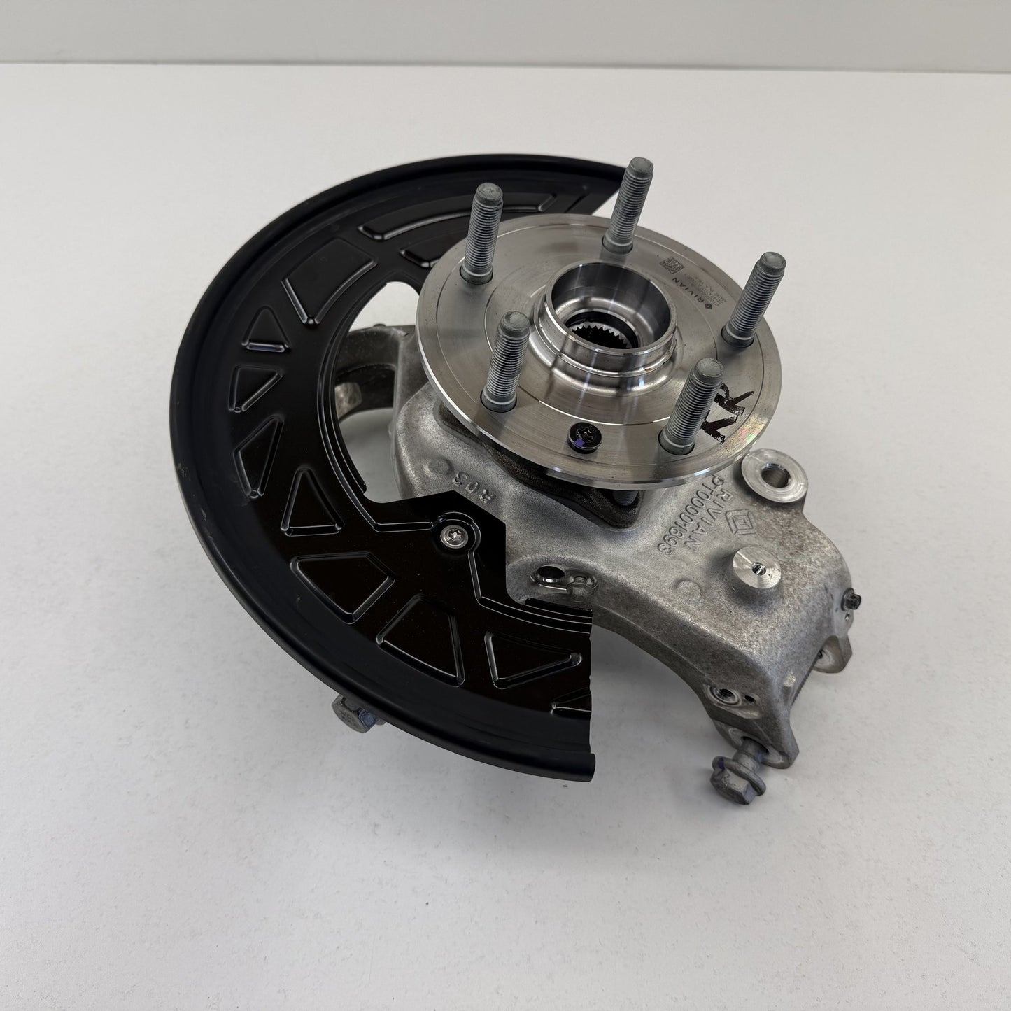 2022-2024 Rivian R1S R1T Right Rear Spindle Knuckle Hub Wheel Bearing OEM