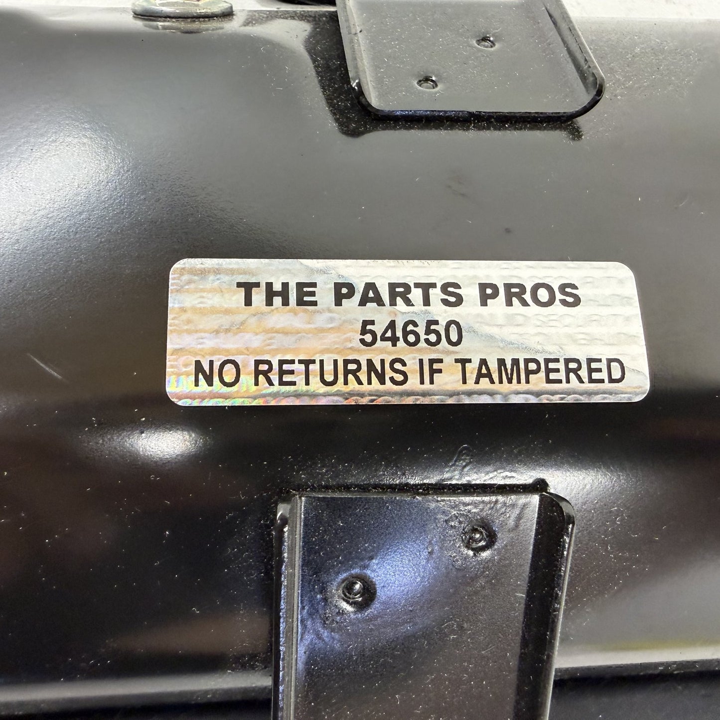 2022-2024 Rivian R1S R1T Passenger Right Front Knee Airbag PT00000829-H OEM