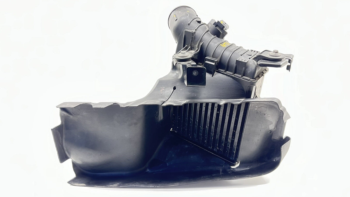 13-18 BENTLEY FLYING SPUR DRIVER LEFT TURBO INTERCOOLER W/ DUCT 3W0 145 803 OEM