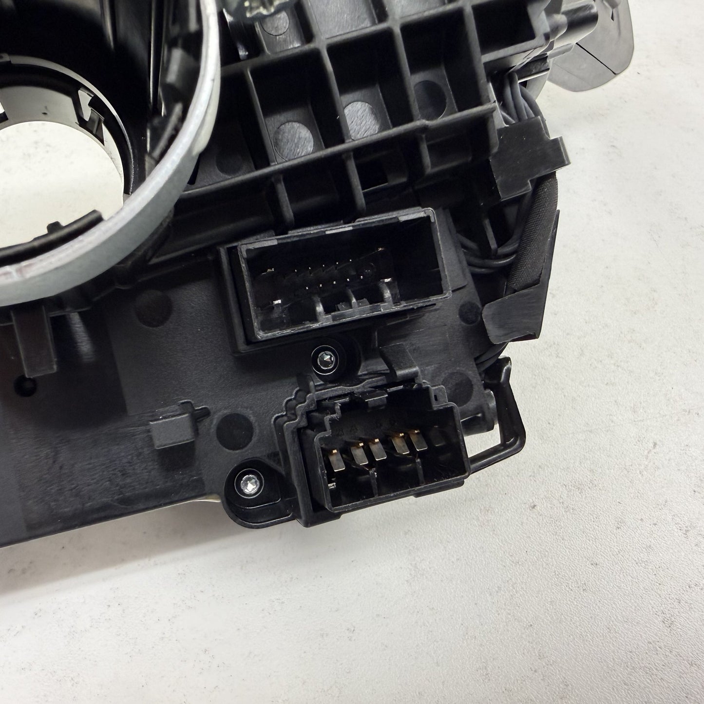 2022-2024 Rivian R1S Steering Column Stalk Combination Switch Clockspring OEM