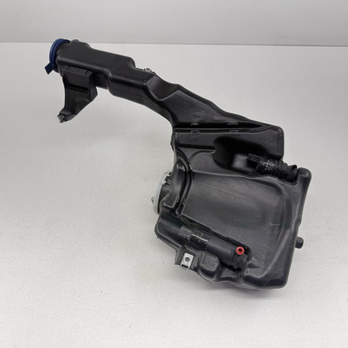 08-18 Mercedes W204 W212 W218 Windshield Washer Bottle Reservoir Tank OEM