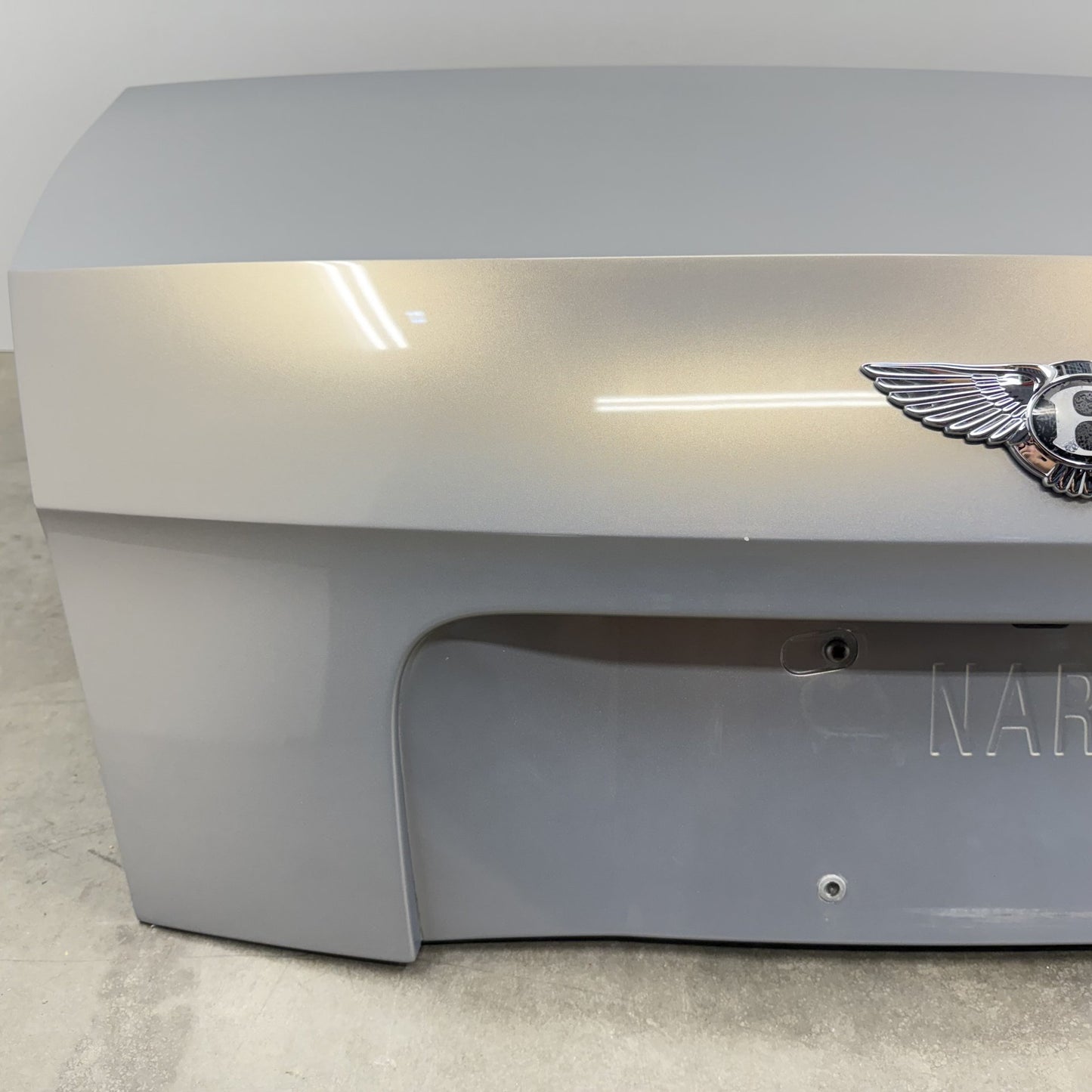 2014-2018 Bentley Flying Spur Rear Trunk Lid Deck Complete Extreme Silver OEM