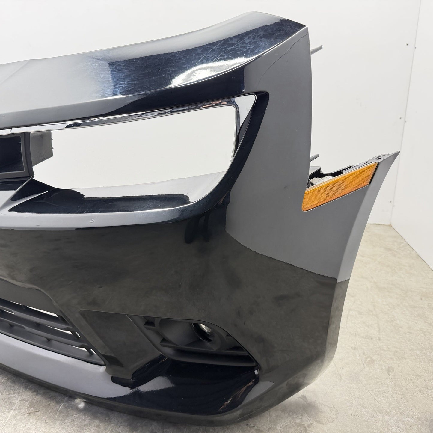 14-15 Chevrolet Camaro SS Front Bumper Cover Complete W/ Grills OEM