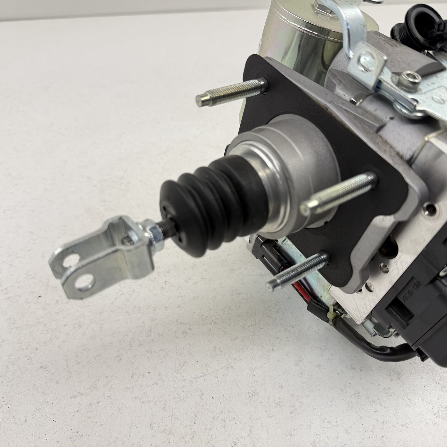 2022-2025 Toyota RAV4 Hybrid Power Brake Booster Master Cylinder Assembly OEM