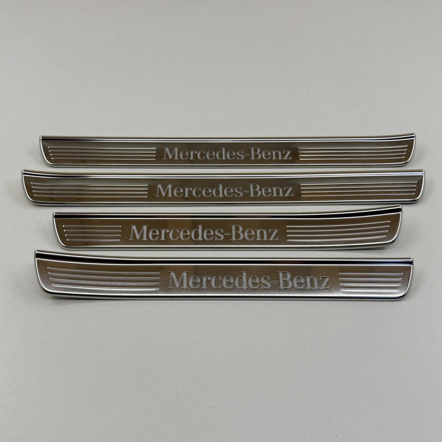 2014-2017 Mercedes-Benz S550 W222 Illuminated Door Sill Scuff Kick Plate Set OEM