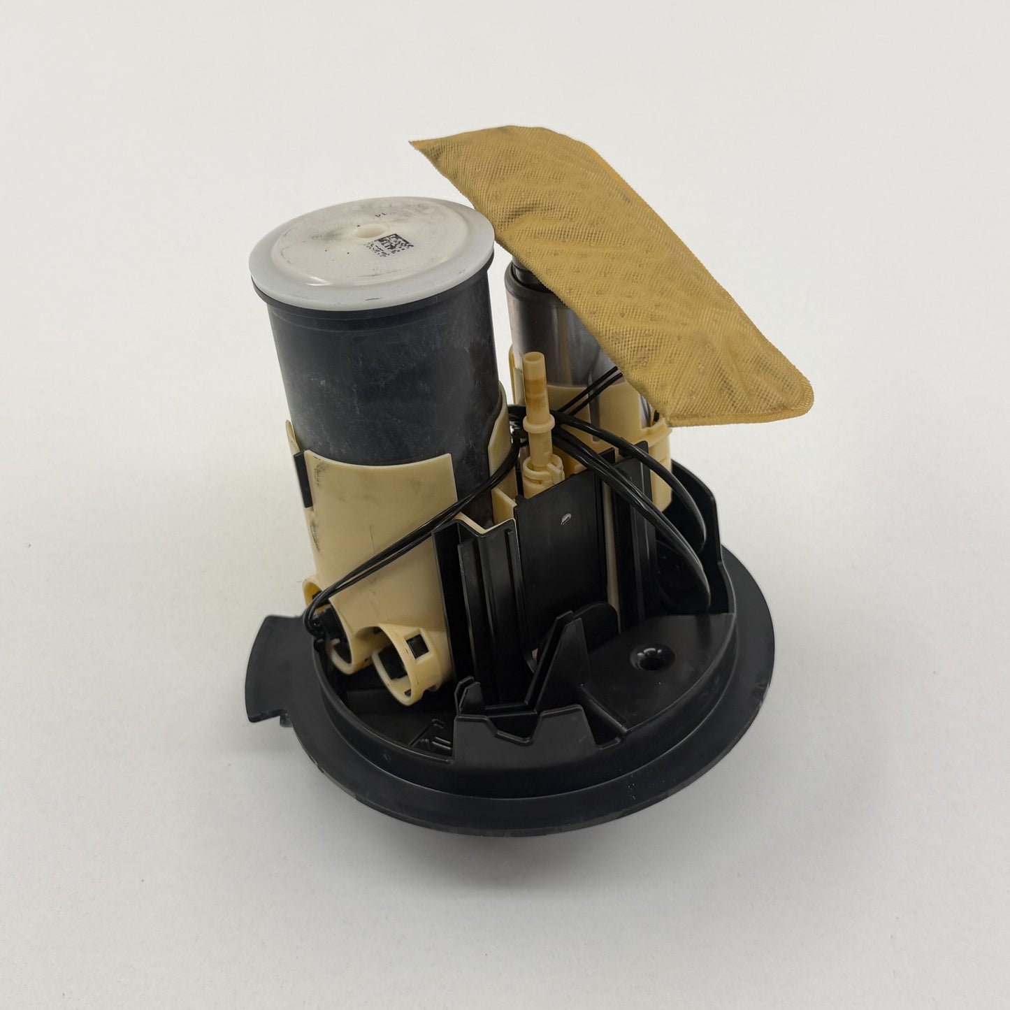 2014-2017 Mercedes-Benz S550 W222 Gas Tank Fuel Pump Sending Unit 2224700094 OEM