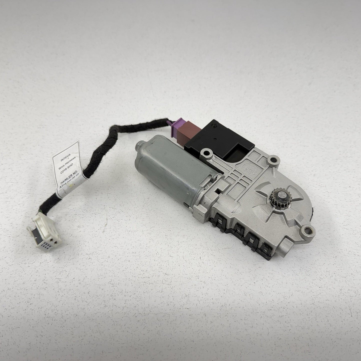 10-16 Mercedes W212 E350 Sunroof Sun Roof Glass Motor W/ Harness 2188200142 OEM