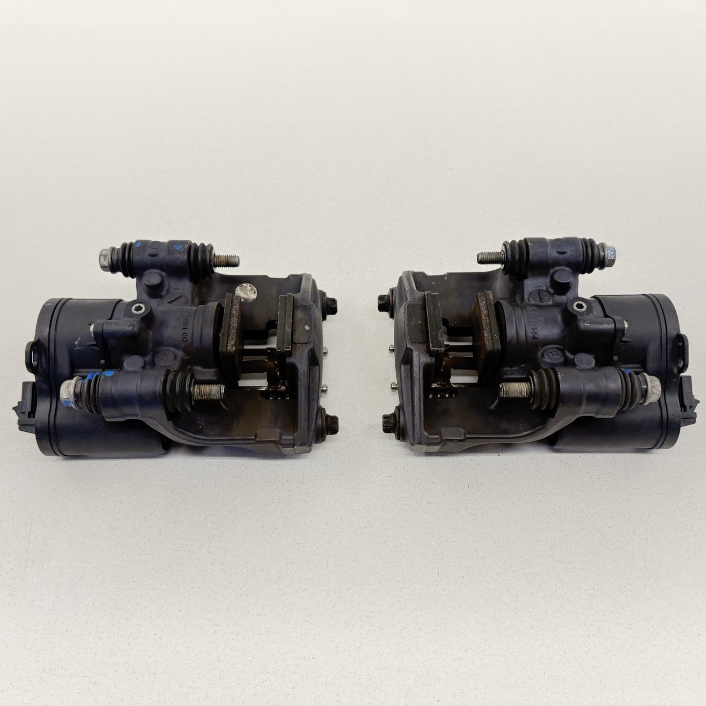 22-26 Cadillac CT4 Blackwing Rear Parking Park Brake Caliper Pair Left Right OEM