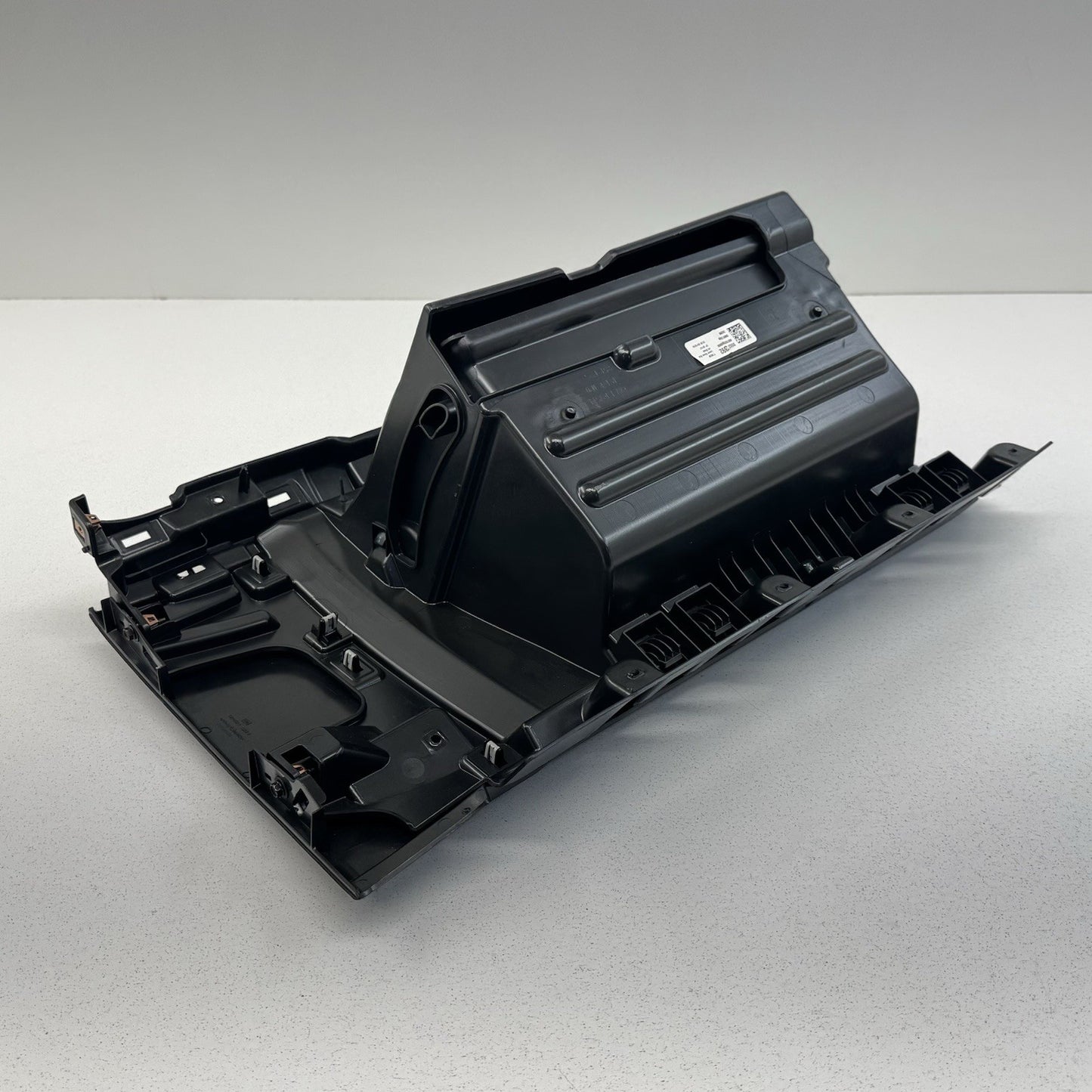 24-25 Silverado Sierra 2500 3500 Dashboard Glove Box Storage Compartment OEM