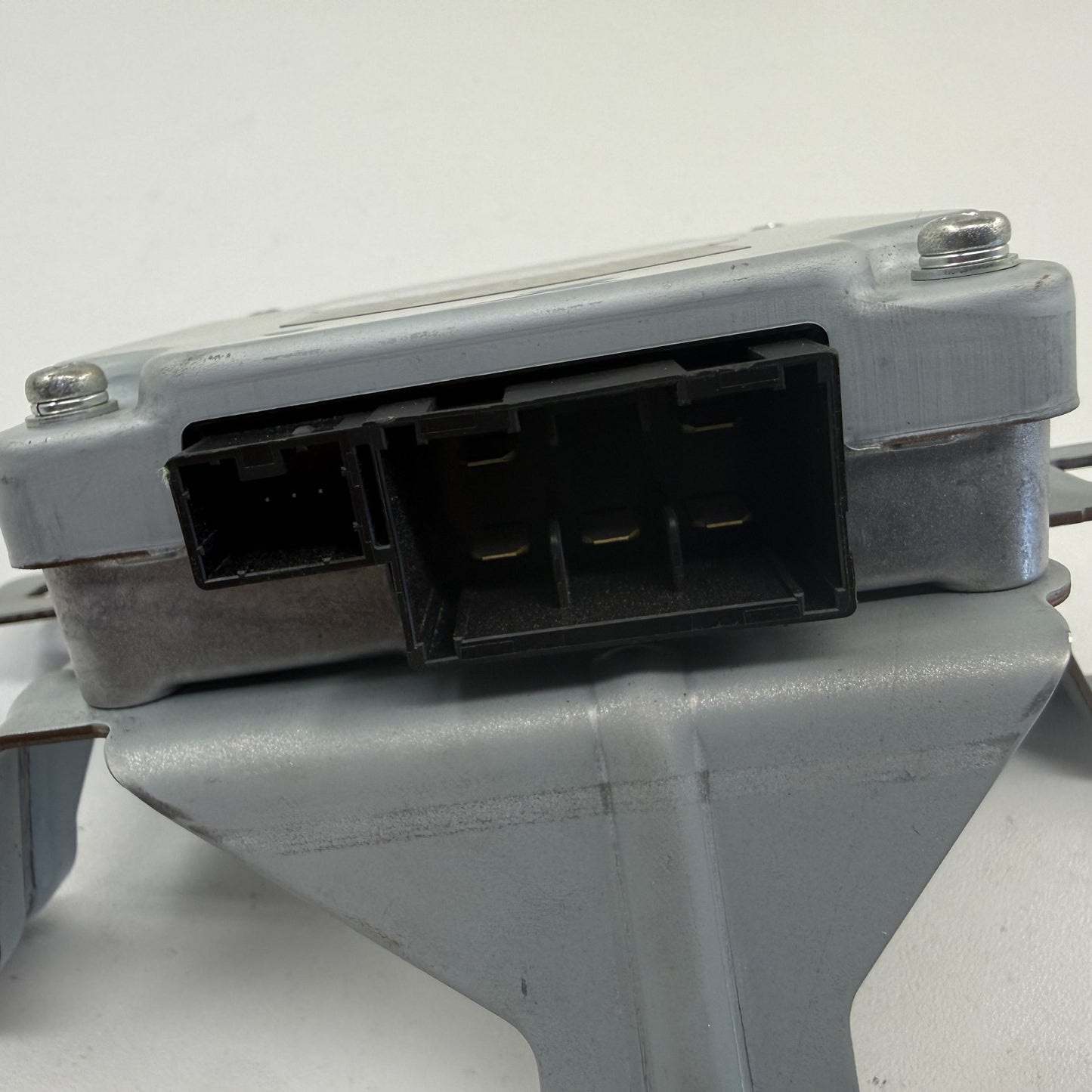 2023-2025 Honda Pilot Voltage Stabilizer Control Module 31600-TYA-A022-M1 OEM