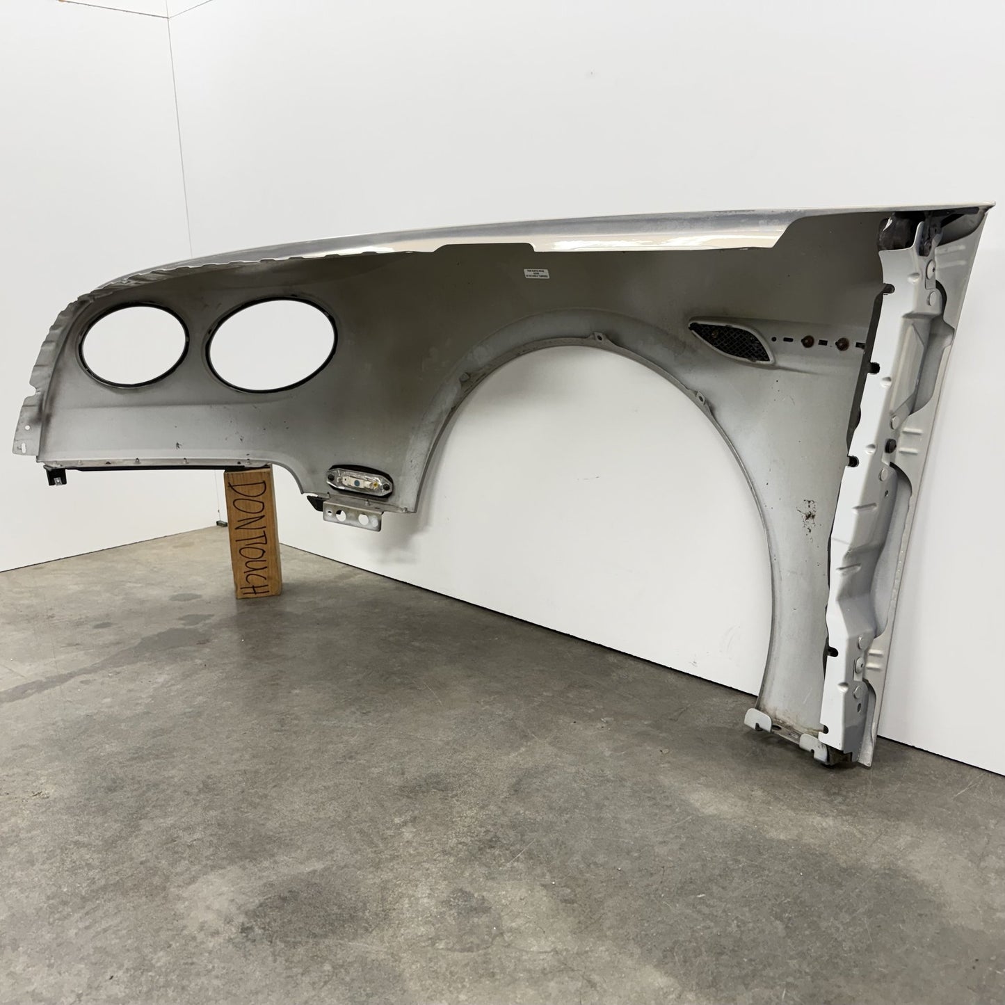 2014-2018 Bentley Flying Spur Passenger Right Front Fender Panel Silver OEM