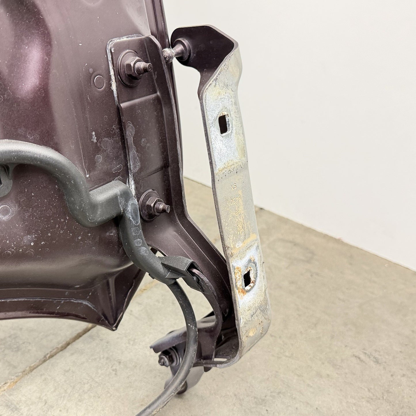 14-24 Maserati Ghibli Hood Bonnet Panel Complete W/ Hinges Rosso Folgore OEM