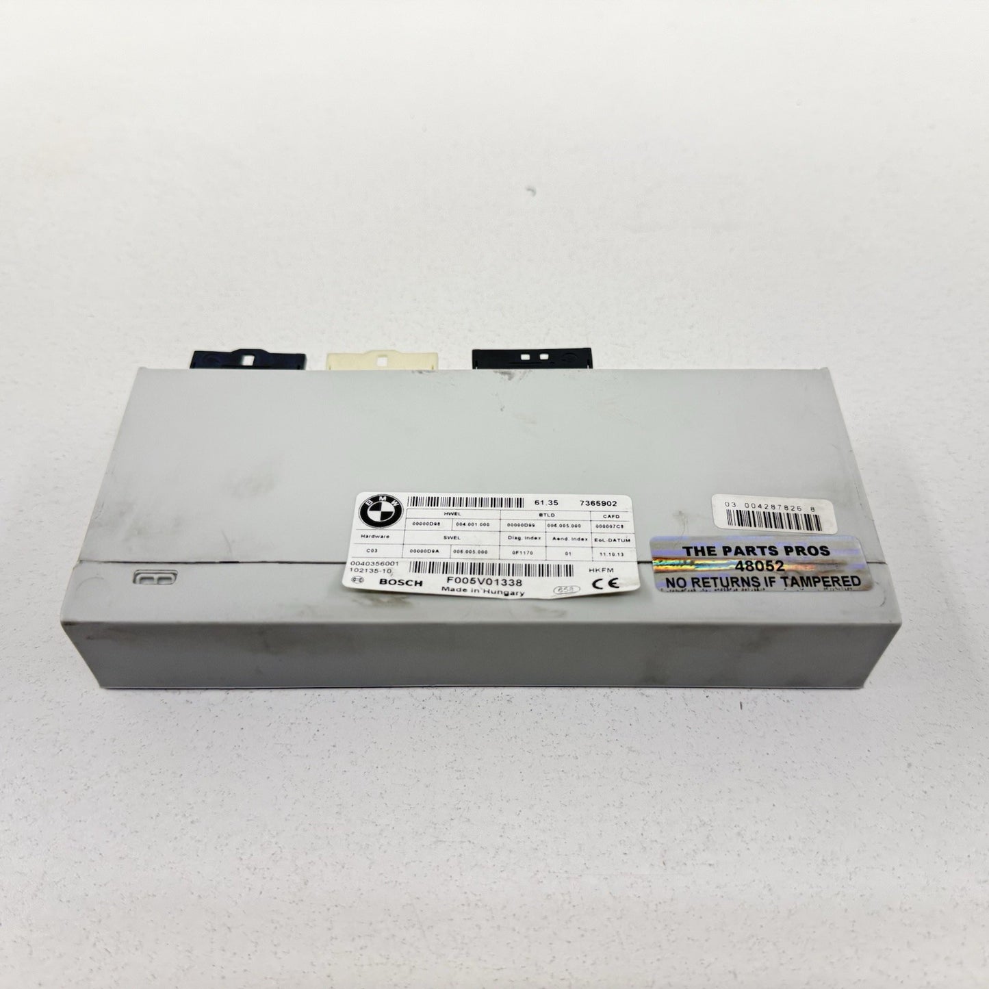11-16 BMW M5 528 535 550 F10 Rear Trunk Lid Lift Control Module 7365902 OEM