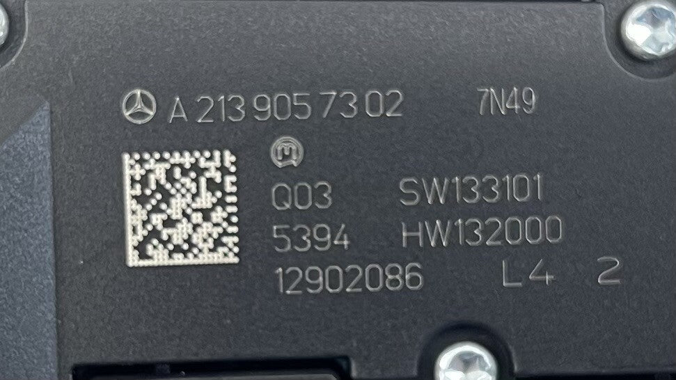 15-21 Mercedes W204 C63 Driver Left Front Seat Adjustment Control Switch OEM