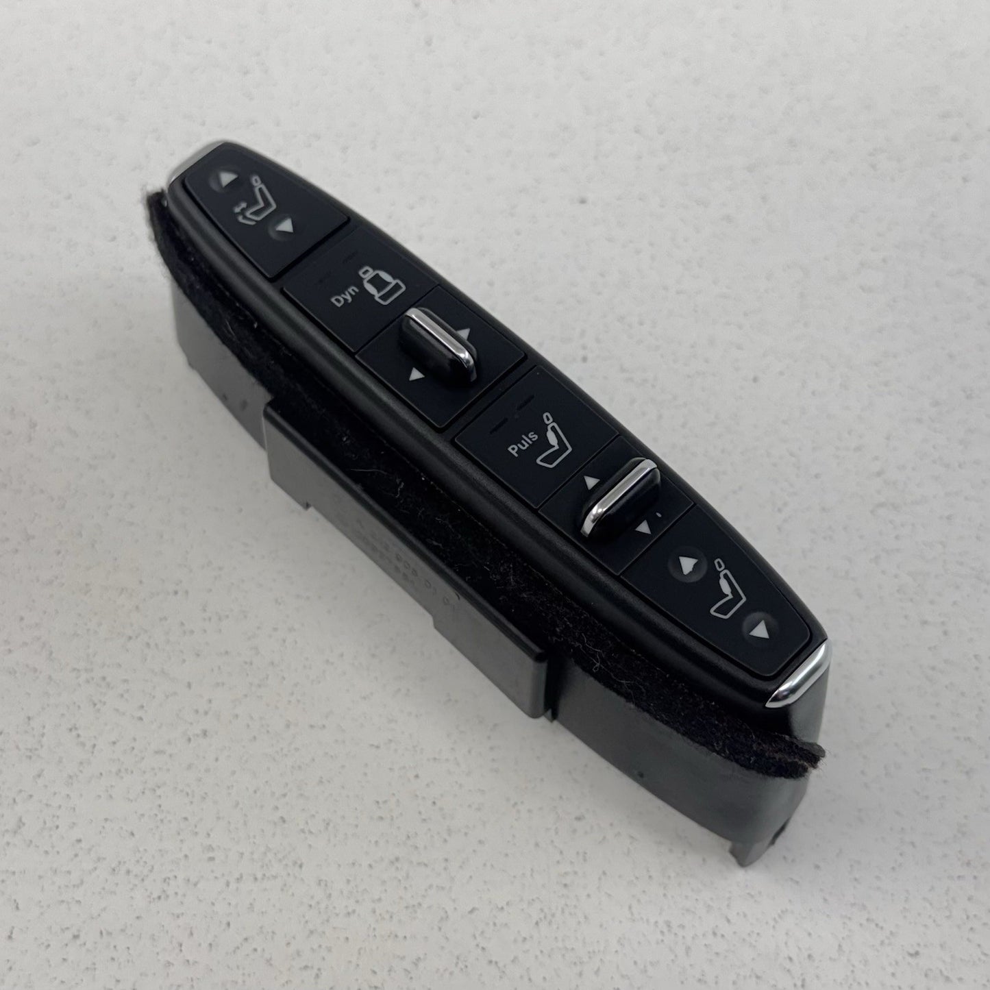 12-18 Mercedes W218 CLS550 Driver Left Front Dynamic Seat Control Switch OEM