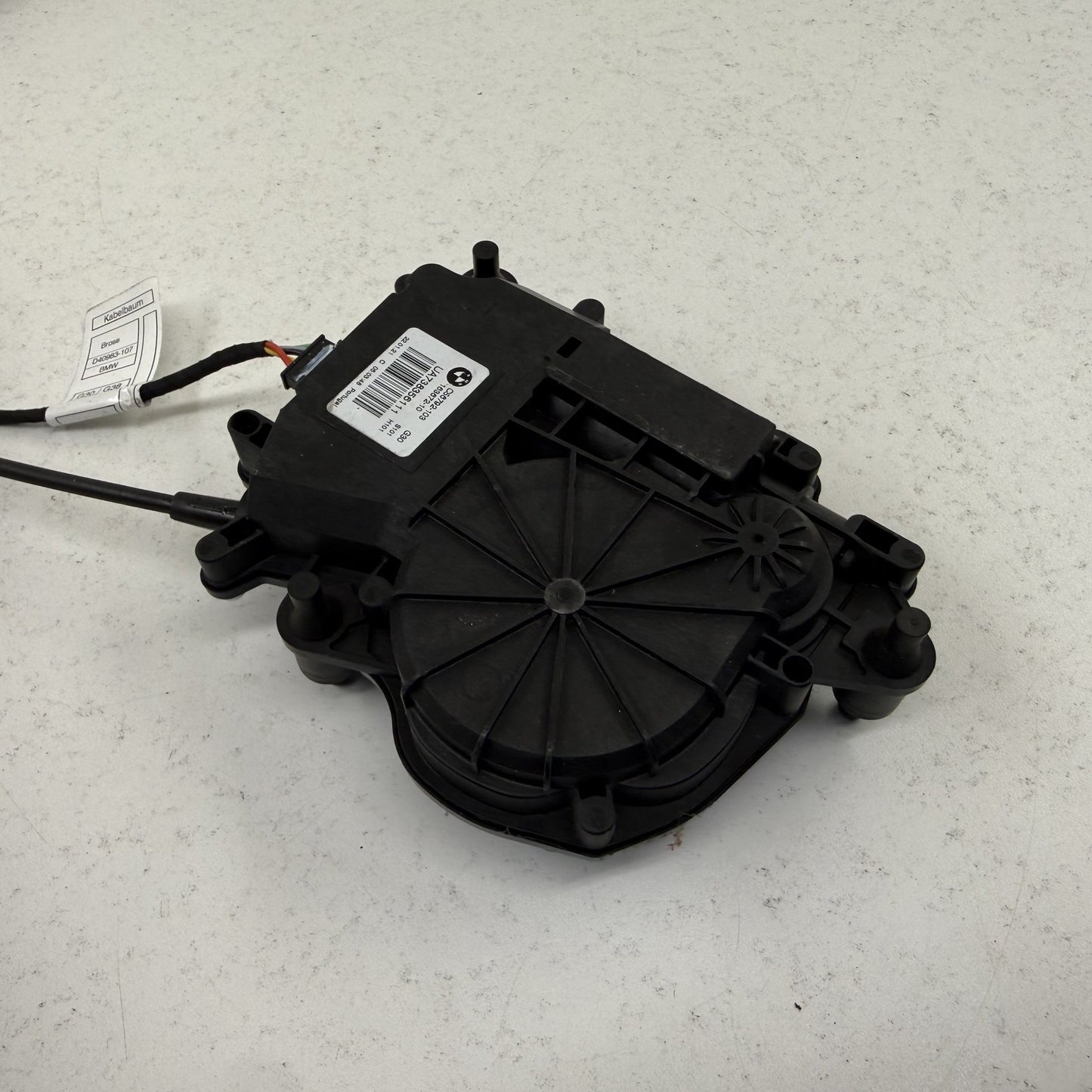 2021-2026 BMW M4 G82 Rear Trunk Lid Lock Latch Actuator Motor Assembly OEM