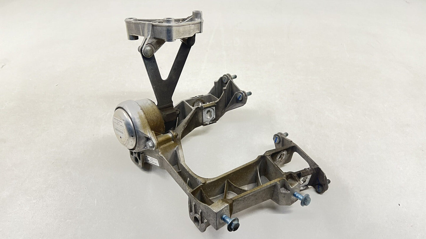 05-08 PORSCHE BOXSTER CAYMAN 987 RIGHT REAR SUBFRAME SUPPORT MOUNT BRACKET OEM
