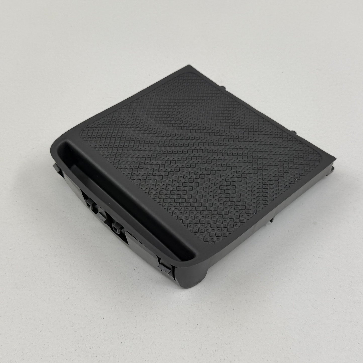 2022-2024 Rivian R1S R1T Center Console Wireless Charger Phone Charging Pad OEM