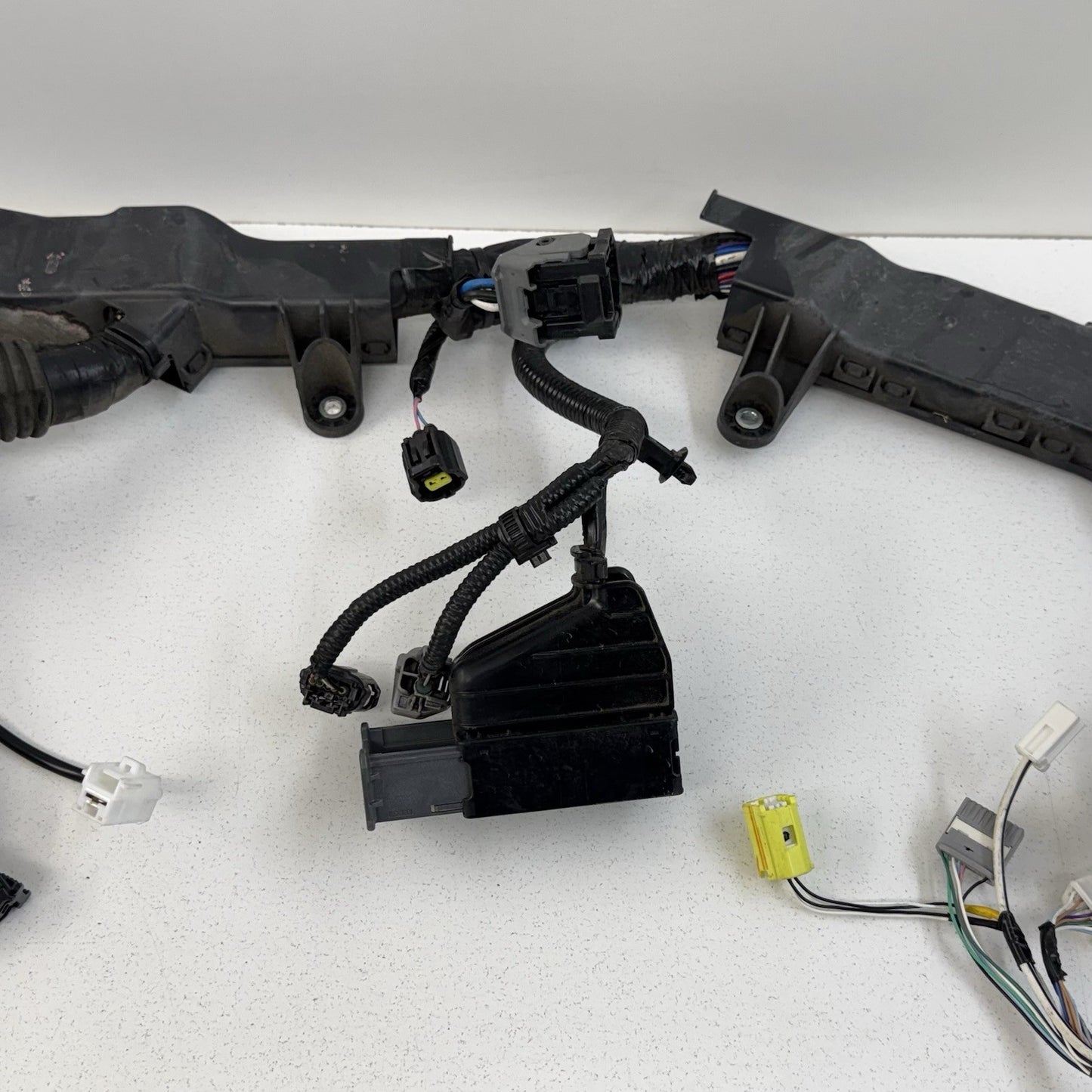 20 Toyota Prius Prime Engine Bay Wiring Harness With Fuse Box 82111-47R70 OEM