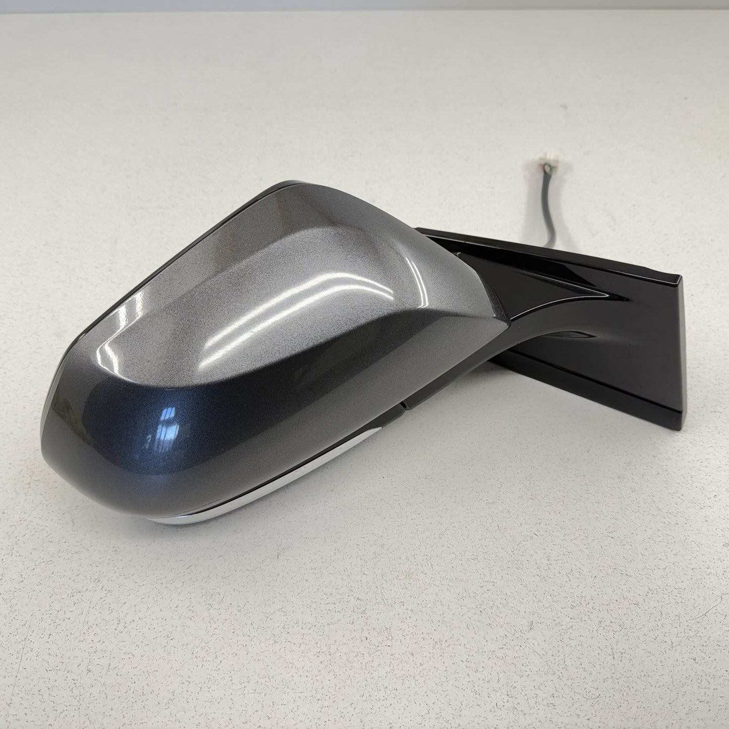 16-20 Toyota Prius / Prius Prime Right Door Mirror Side View Blind Spot Gray OEM