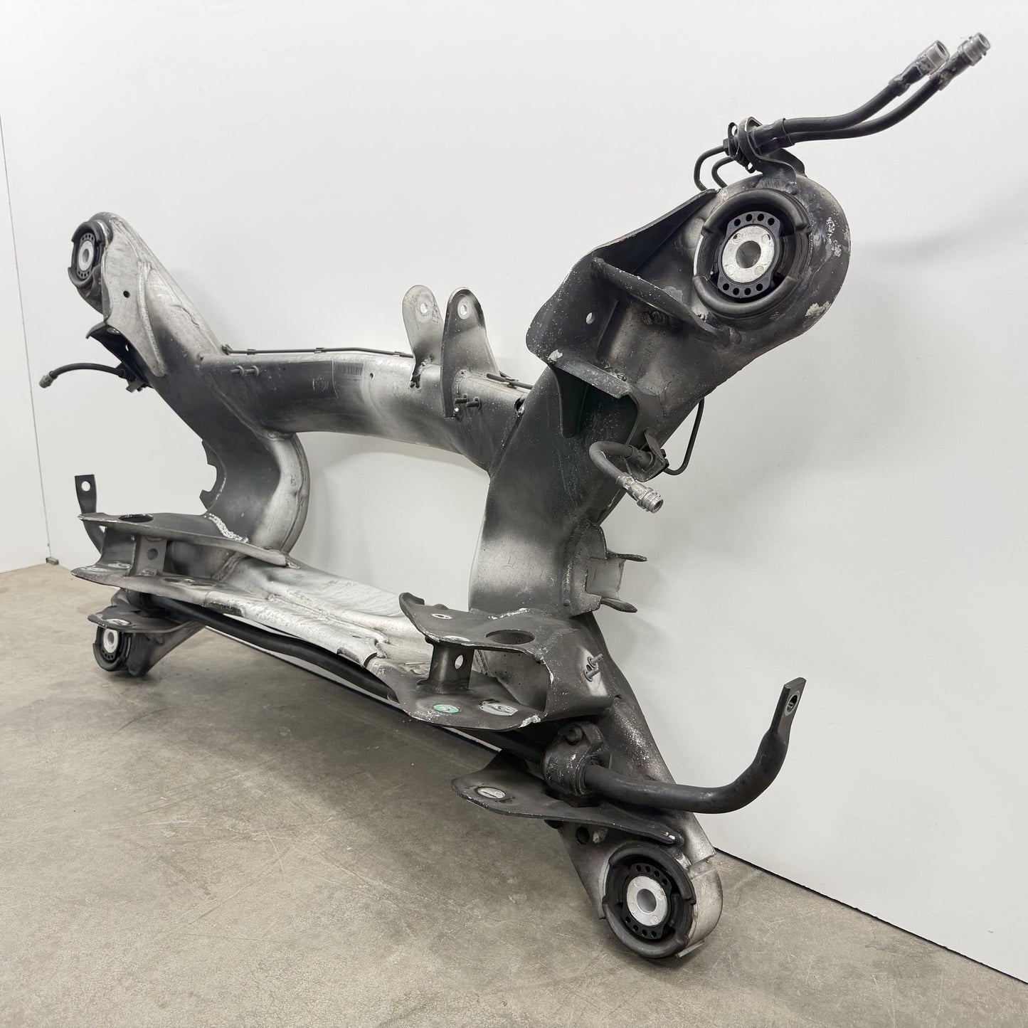 2014-2018 Bentley Flying Spur Rear Subframe Crossmember Cradle Carrier OEM