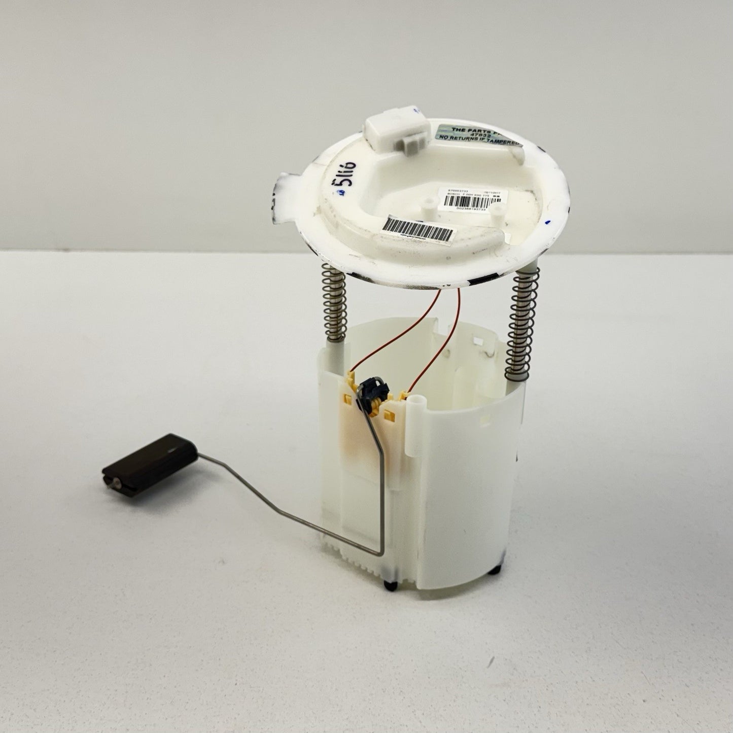 14-24 Maserati Ghibli Right Side Fuel Pump Sending Unit 670003733 OEM