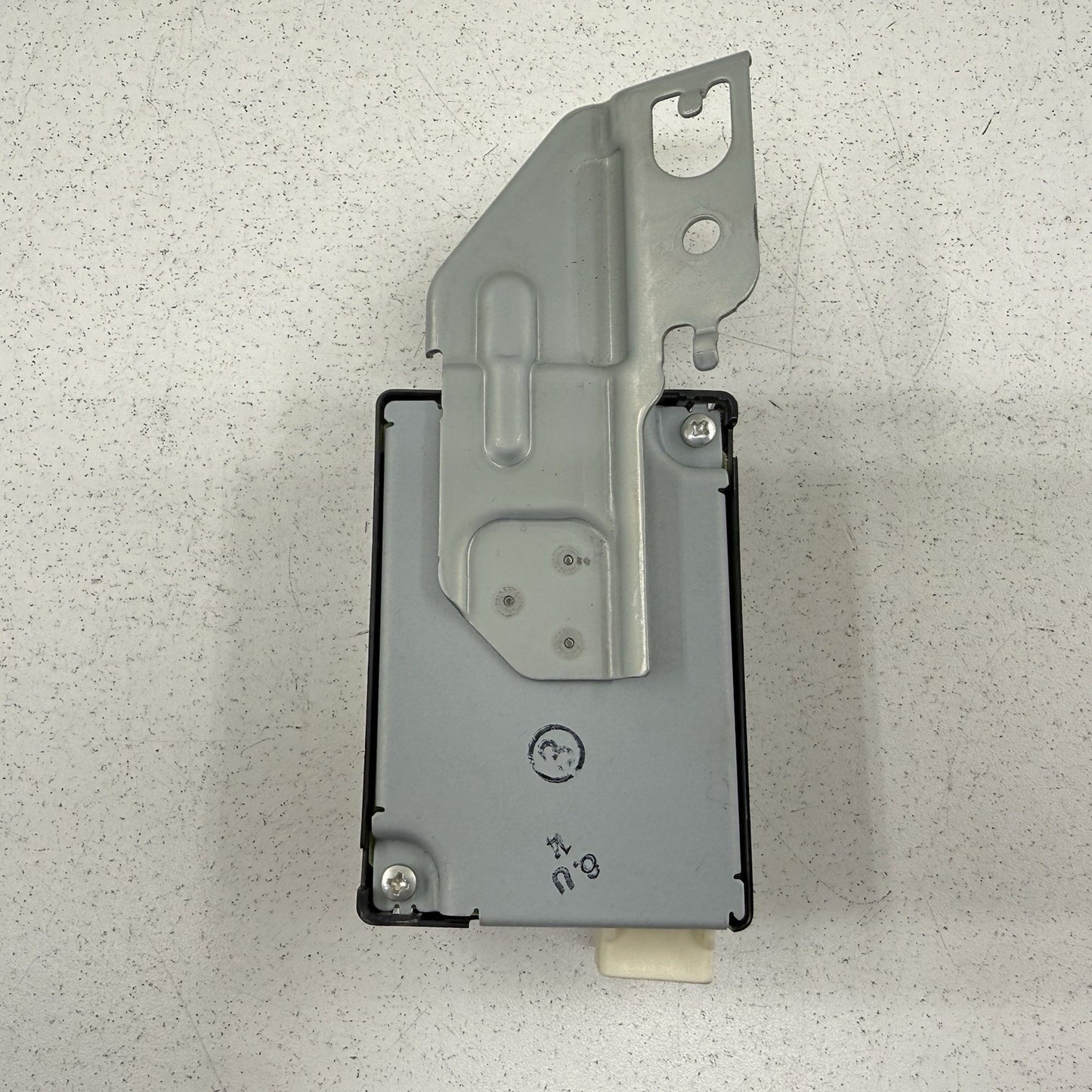 16-23 Toyota Tacoma Keyless Entry TPMS Control Module Receiver 897B0-04010 OEM