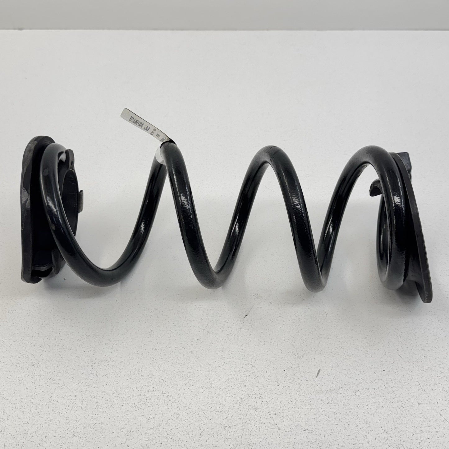 24-26 Ford Mustang GT Rear Suspension Coil Spring Left Or Right PR3C-5560-BB OEM