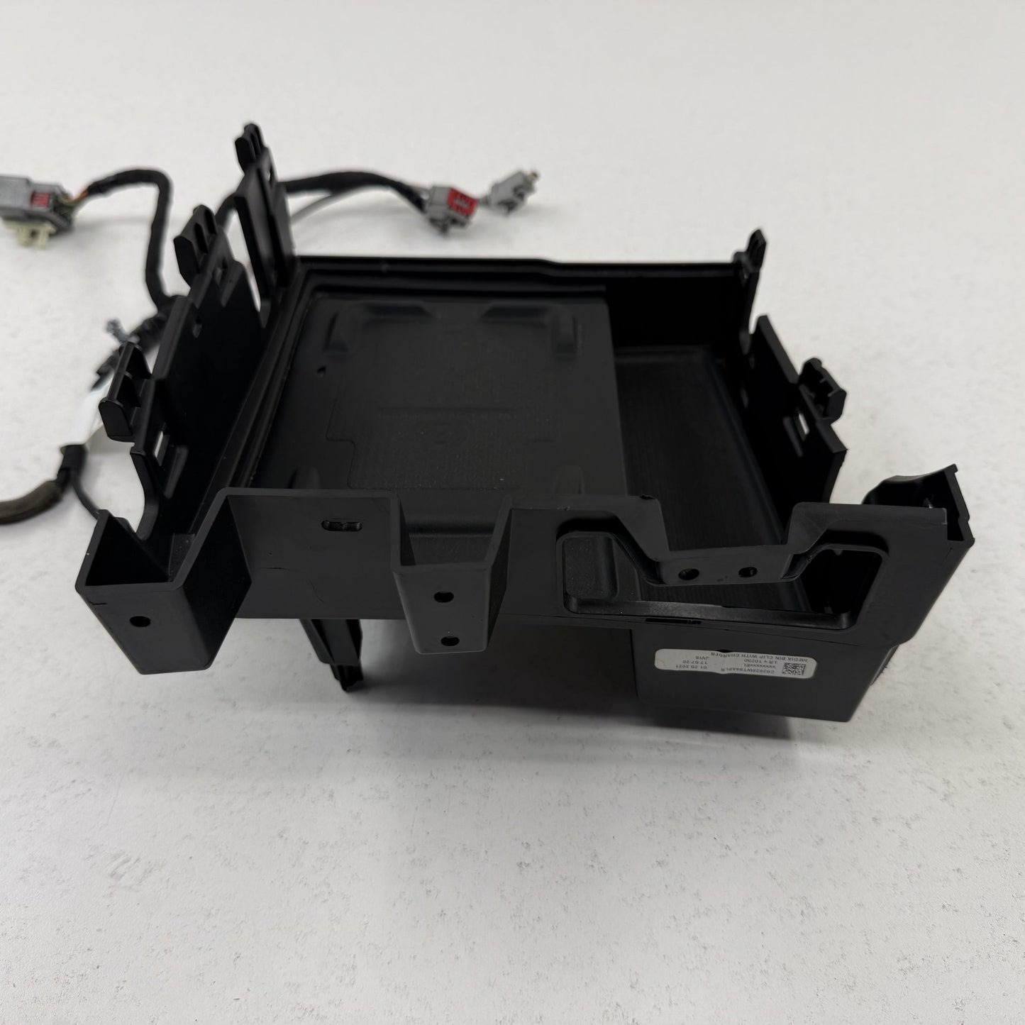 2021-2024 Dodge Durango Center Console Wireless Charger Phone Charging Pad OEM