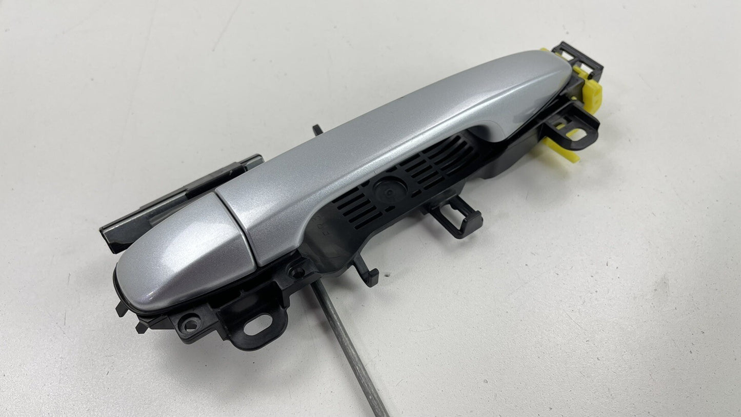 15-19 SUBARU WRX OR STI PASSENGER RIGHT FRONT DOOR GRIP GRAB HANDLE SILVER OEM