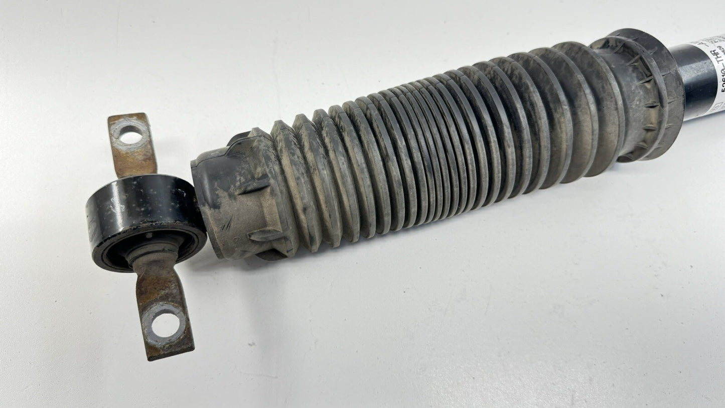 18-23 HONDA ODYSSEY LEFT OR RIGHT REAR SHOCK ABSORBER STRUT 52610-THR-A12 OEM