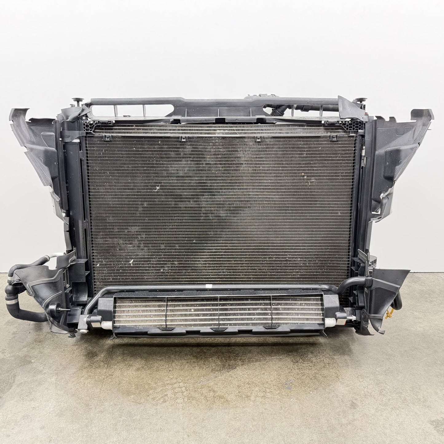 2014-2020 Mercedes S550 W222 Radiator Support Cooling Pack Reinforcement Bar OEM