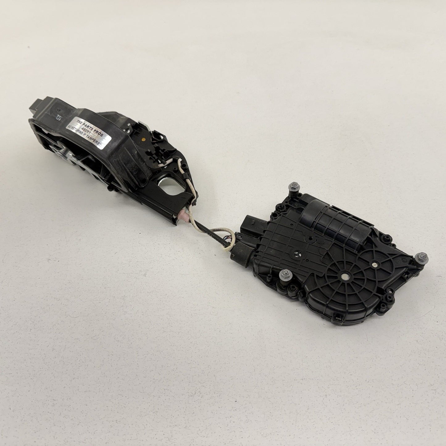 11-16 BMW M5 528 535 550 F10 Left Rear Door Latch Lock Actuator Soft Close OEM