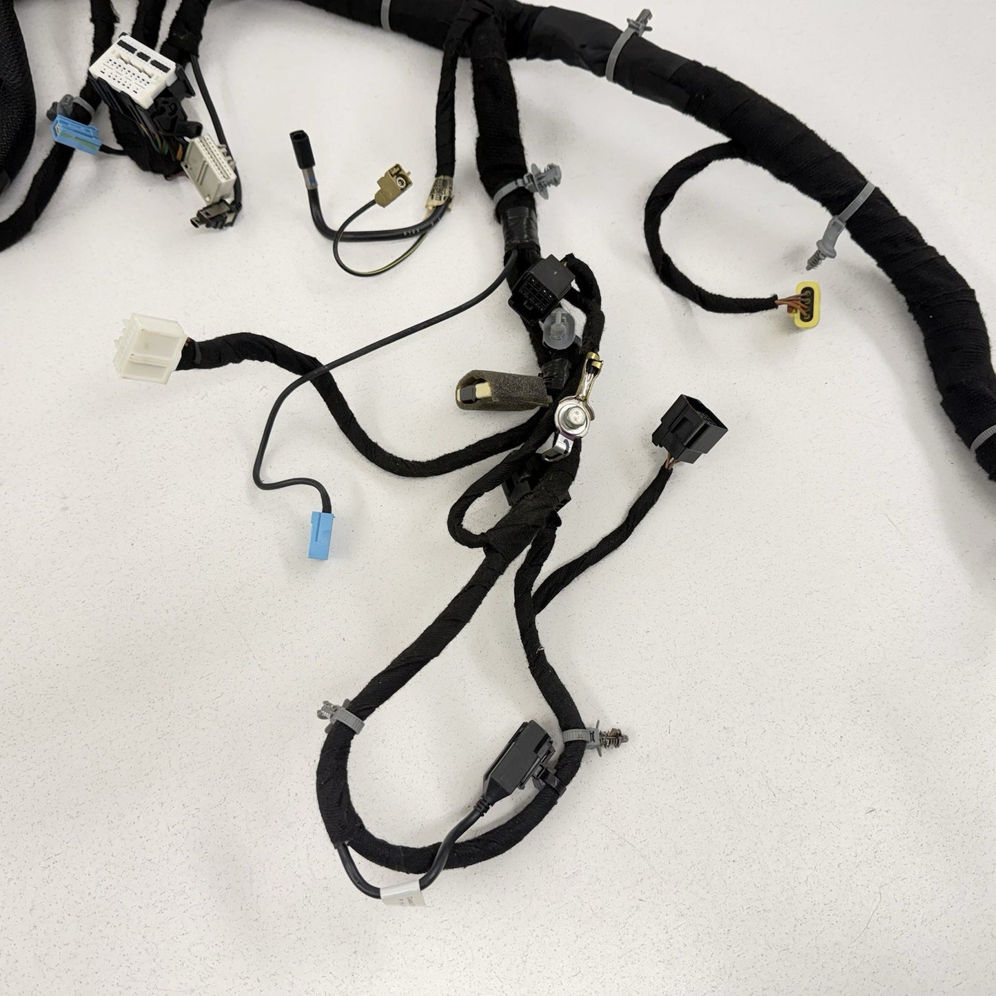 2015 Chevrolet Camaro SS Dashboard Dash Instrument Panel Wire Wiring Harness OEM