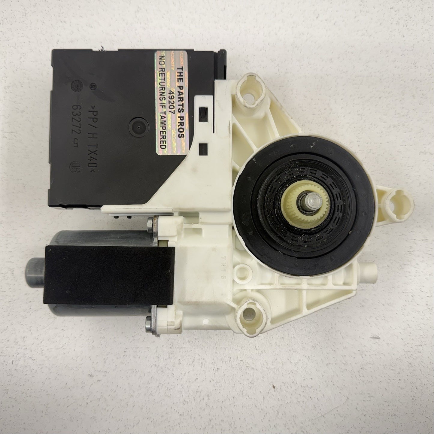 08-15 Audi TT Roadster Passenger Right Window Regulator Motor 8J7959802E OEM