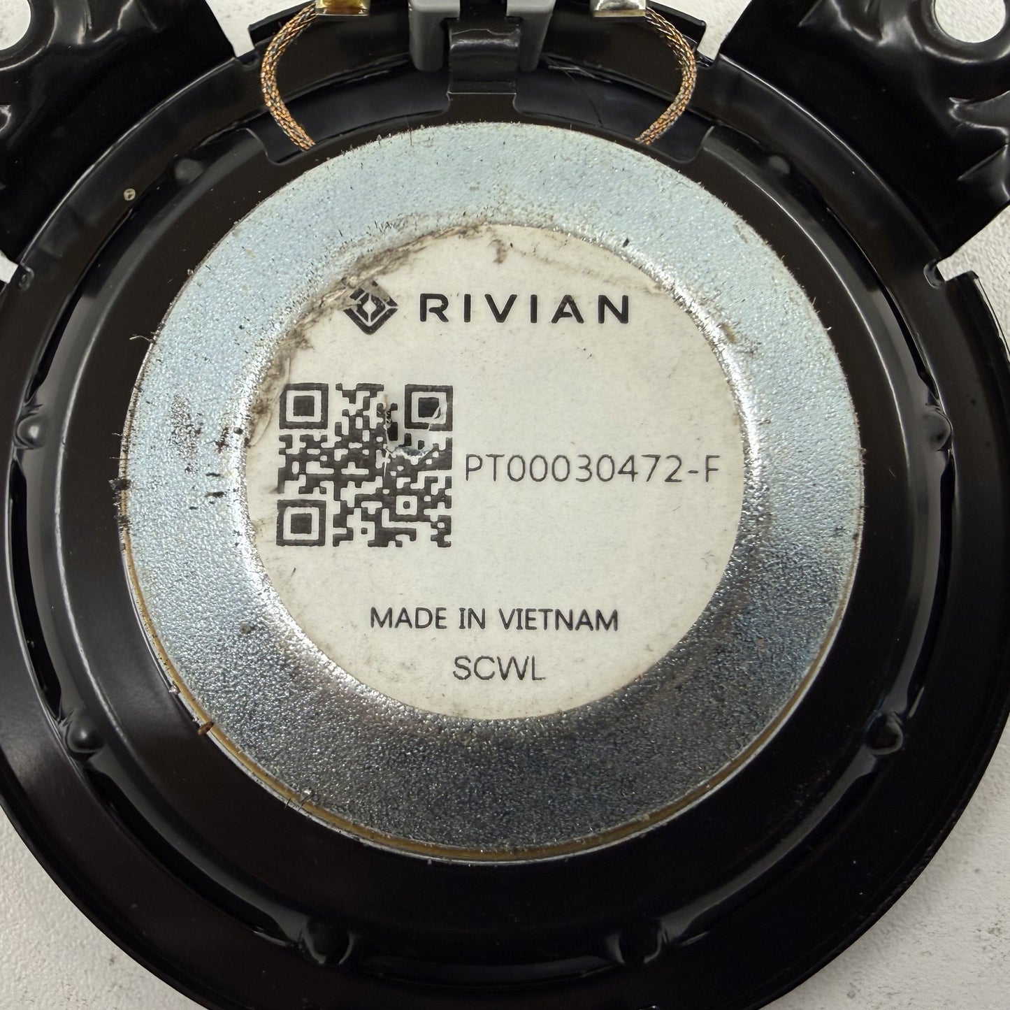 2022-2024 Rivian R1S Outer Dash Instrument Panel Speaker PT00030472-F OEM
