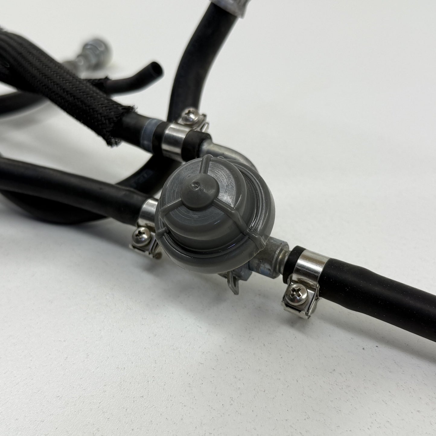 2015-2021 Subaru WRX STI Fuel Pressure Regulator Damper Assembly With Hoses OEM