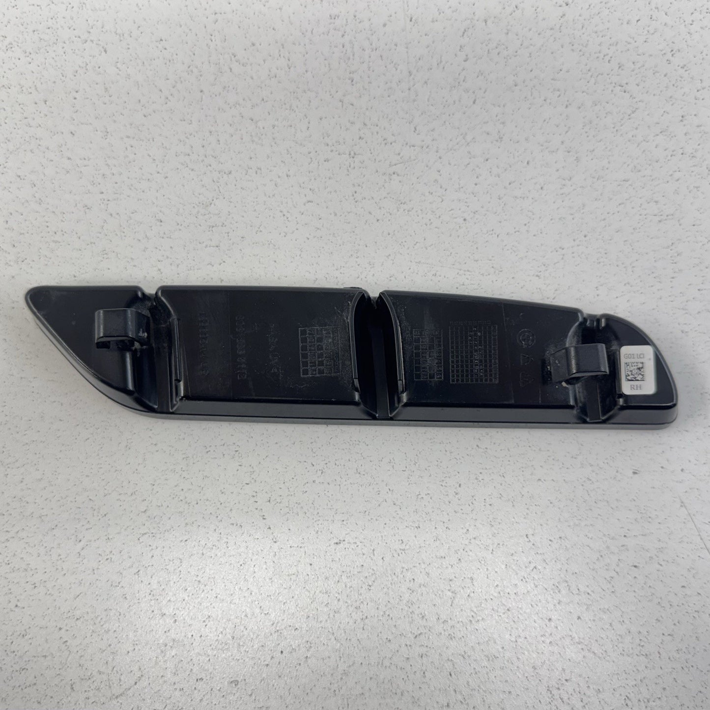 22-24 BMW G01 X3 Passenger Right Rear Bumper Vent Trim Molding 8081888 OEM