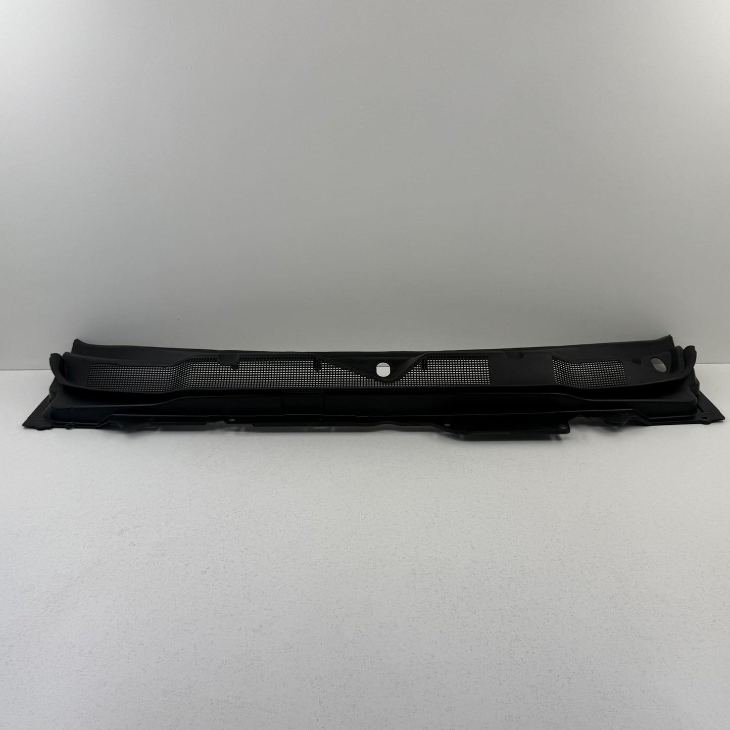 2019-2026 Ram 2500 3500 Front Windshield Cowl Cover Trim Panel 68362458AC OEM
