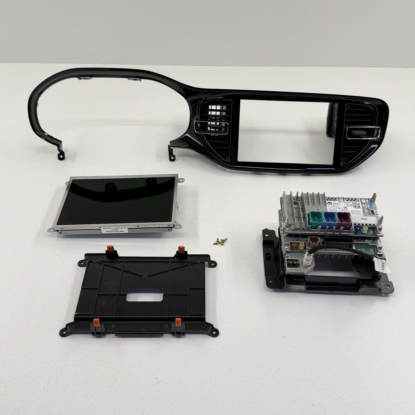 2021-2026 Dodge Durango UConnect 5 10.1" Radio Display Screen W/ Module Set OEM