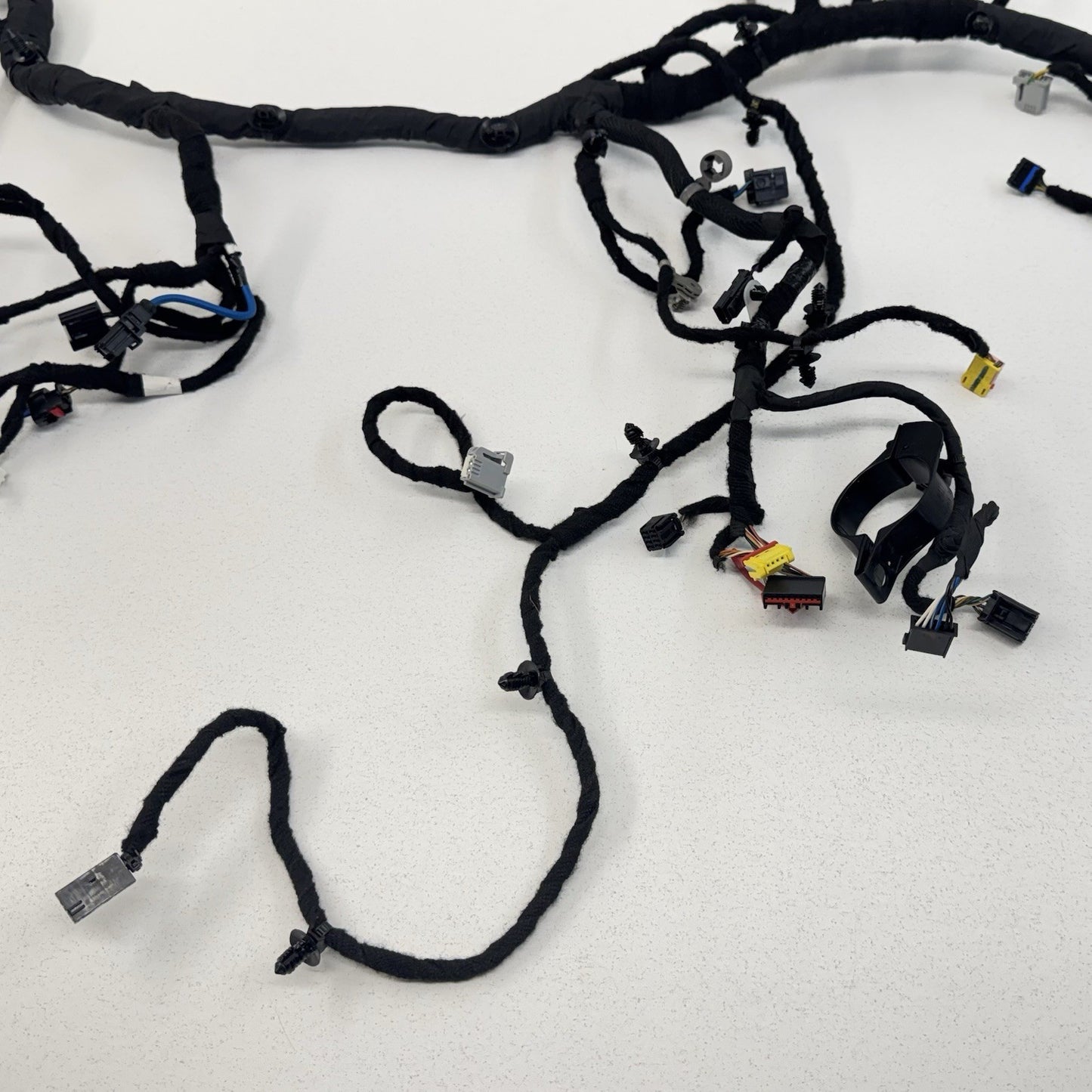 2019 Chevrolet Camaro SS Dashboard Instrument Panel Wiring Harness 84619818 OEM