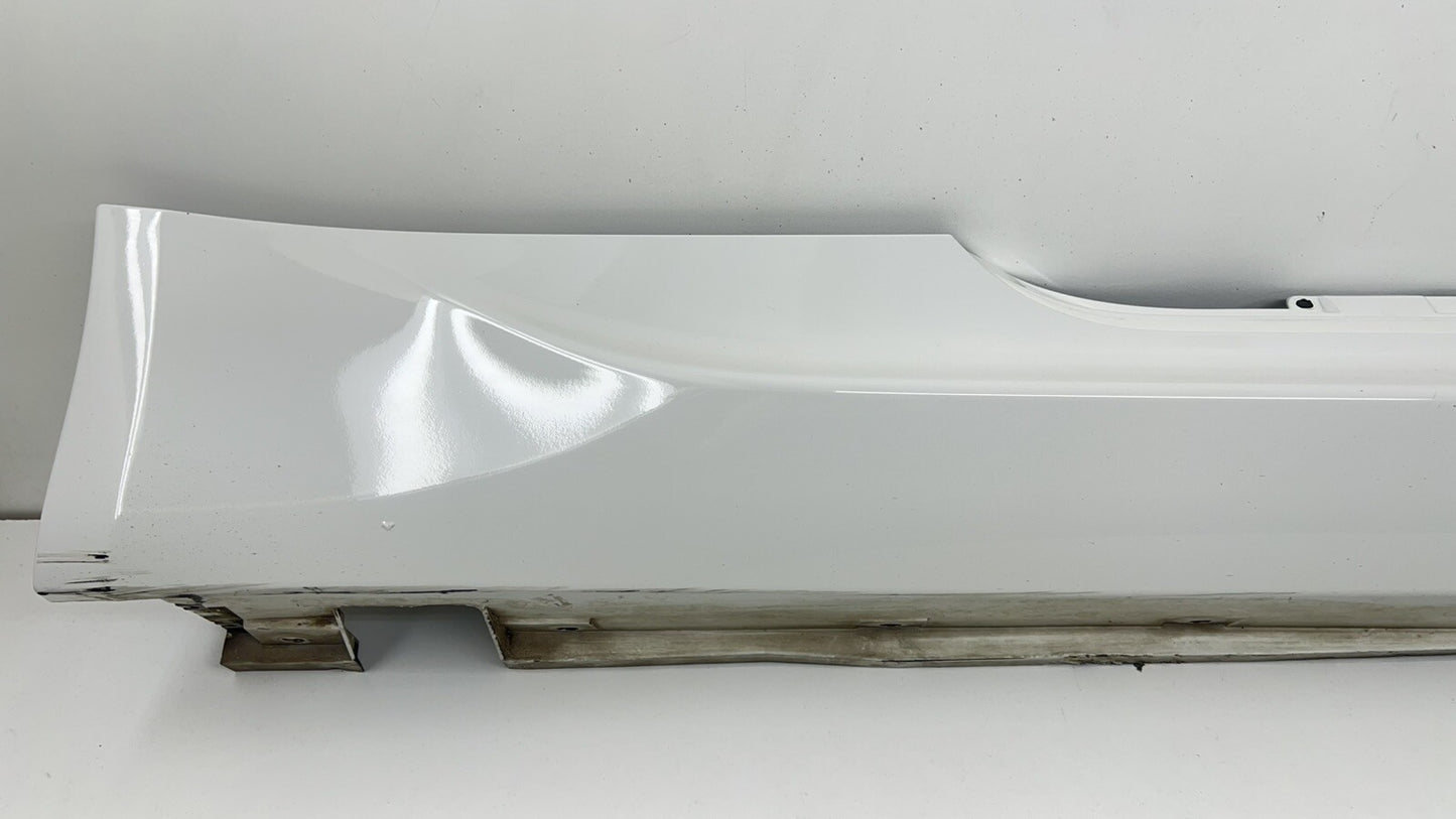 06-10 BMW M6 E63 E64 PASSENGER RIGHT SIDE SKIRT ROCKER PANEL COVER TRIM OEM