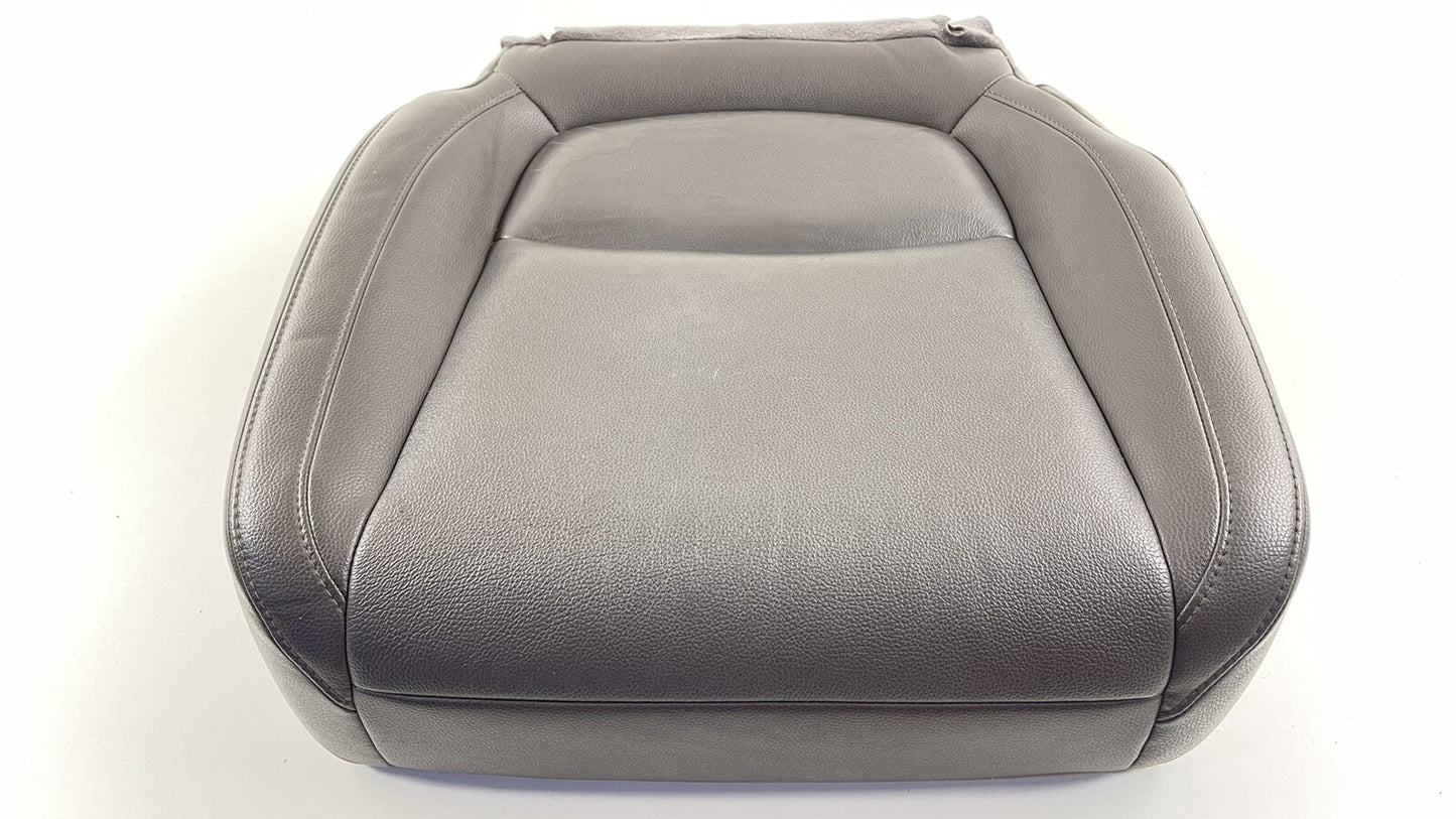 18-22 HONDA ODYSSEY PASSENGER RIGHT FRONT LOWER SEAT CUSHION COVER LEATHER OEM