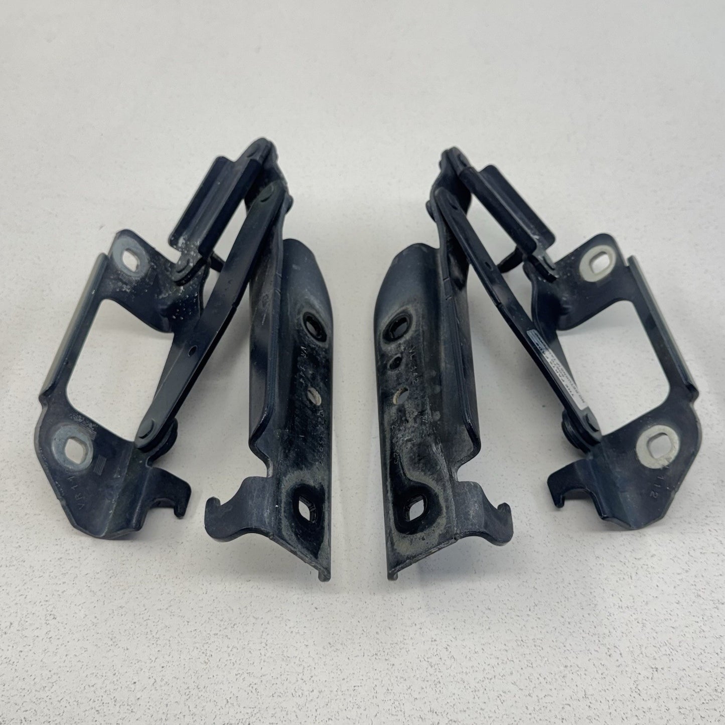 10-15 Chevrolet Camaro Front Hood Hinge Pair Left & Right OEM
