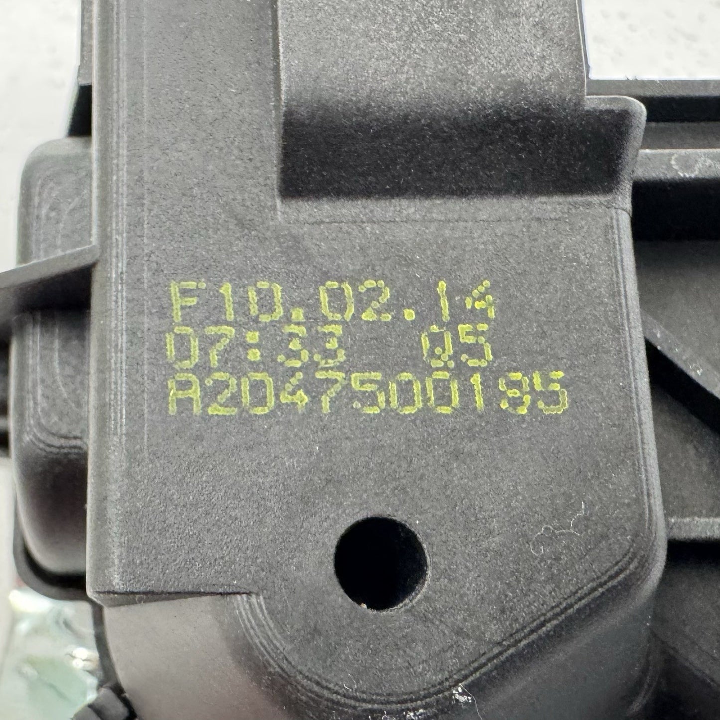 12-18 Mercedes W218 CLS550 Rear Trunk Latch Lock Actuator 2047500185 OEM