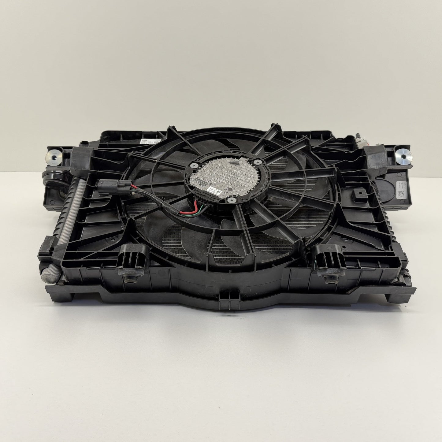 2022-2024 Rivian R1S R1T Radiator Condenser Fan W/ Active Shutter Assembly OEM