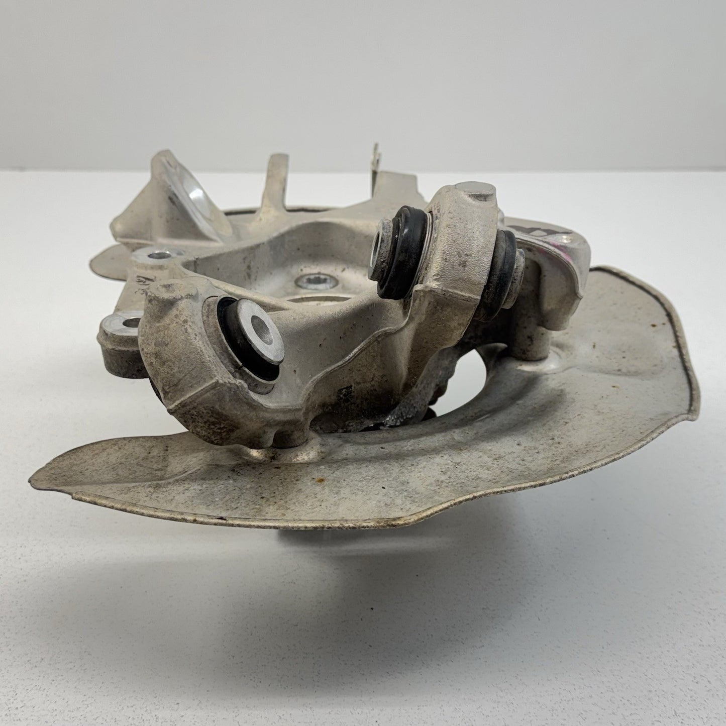 18-24 BMW G01 X3 Passenger Right Rear Spindle Knuckle Hub Wheel Bearing OEM