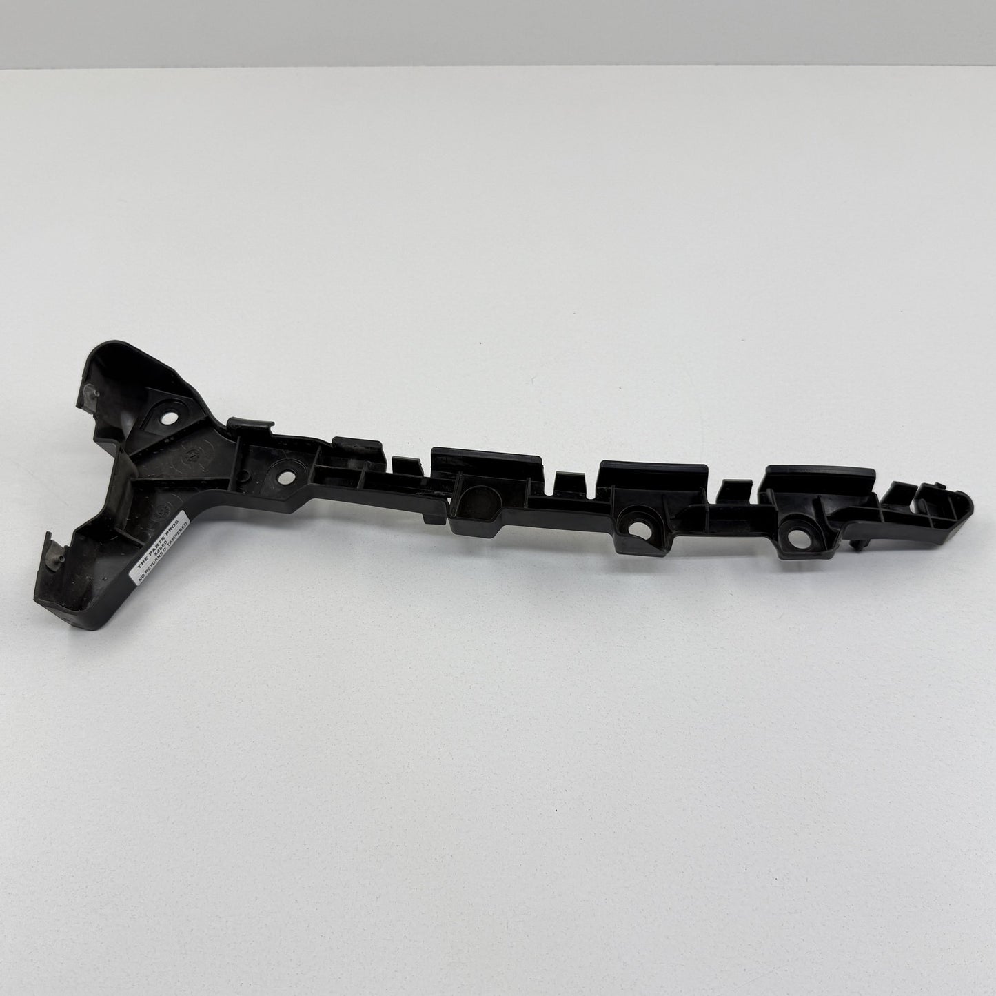 2022-2024 Rivian R1S Left Rear Quarter Bumper Retainer Bracket PT00045146-Y OEM