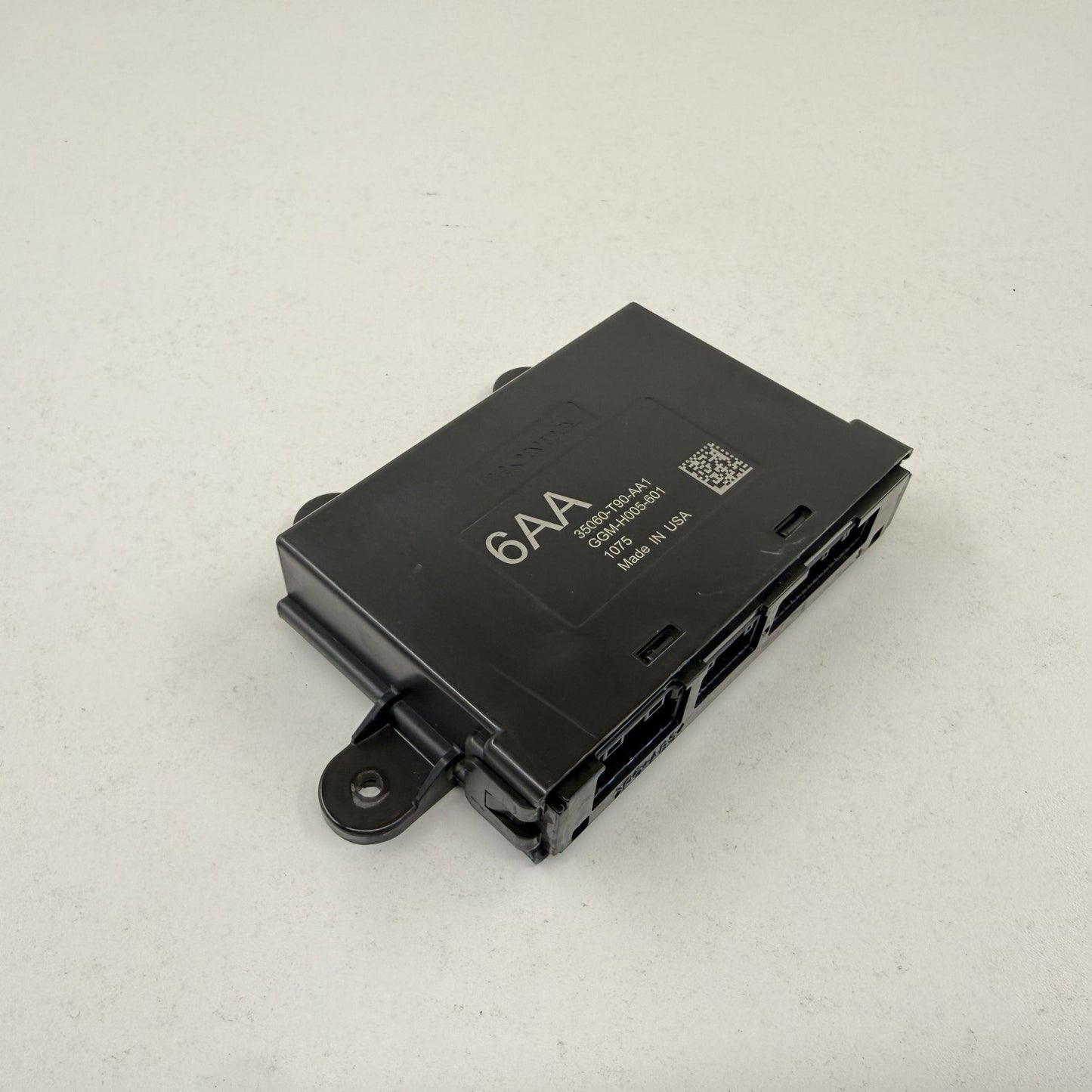 2023-2025 Honda Pilot Right Front Door Control Module 35060-T90-AA1 OEM